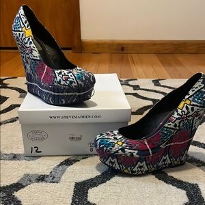 Steve Madden Women's Multicolor Wedge Shoes